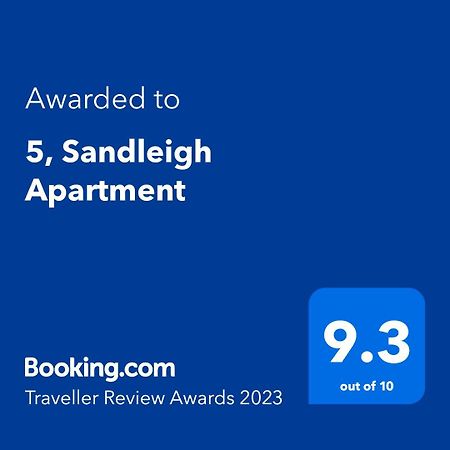 5, Sandleigh Apartment ウーラクーム エクステリア 写真